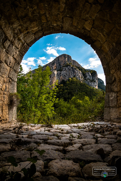 photo pont route des gorges verdon